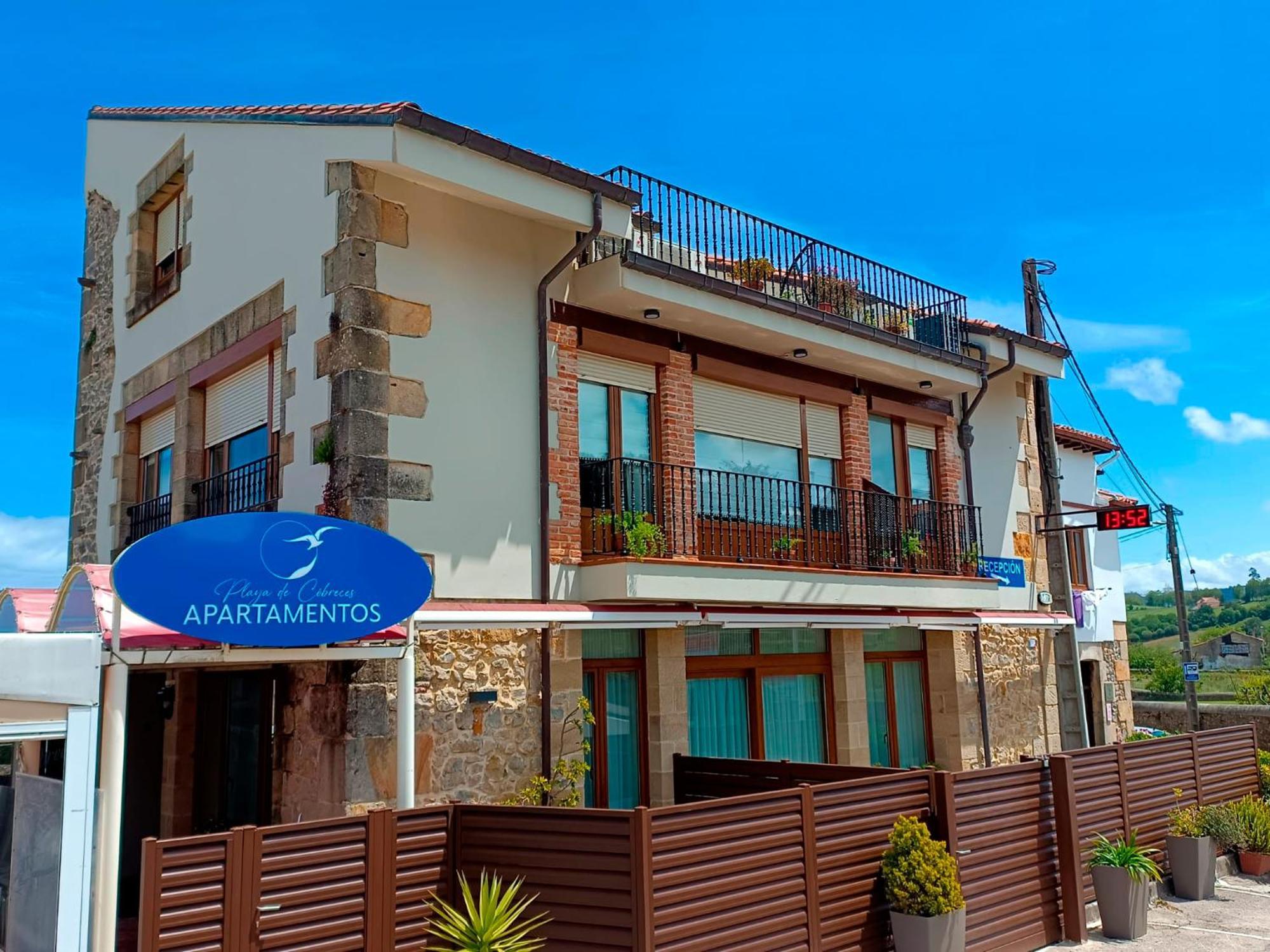 Apartamentos Playa De Cobreces Ngoại thất bức ảnh