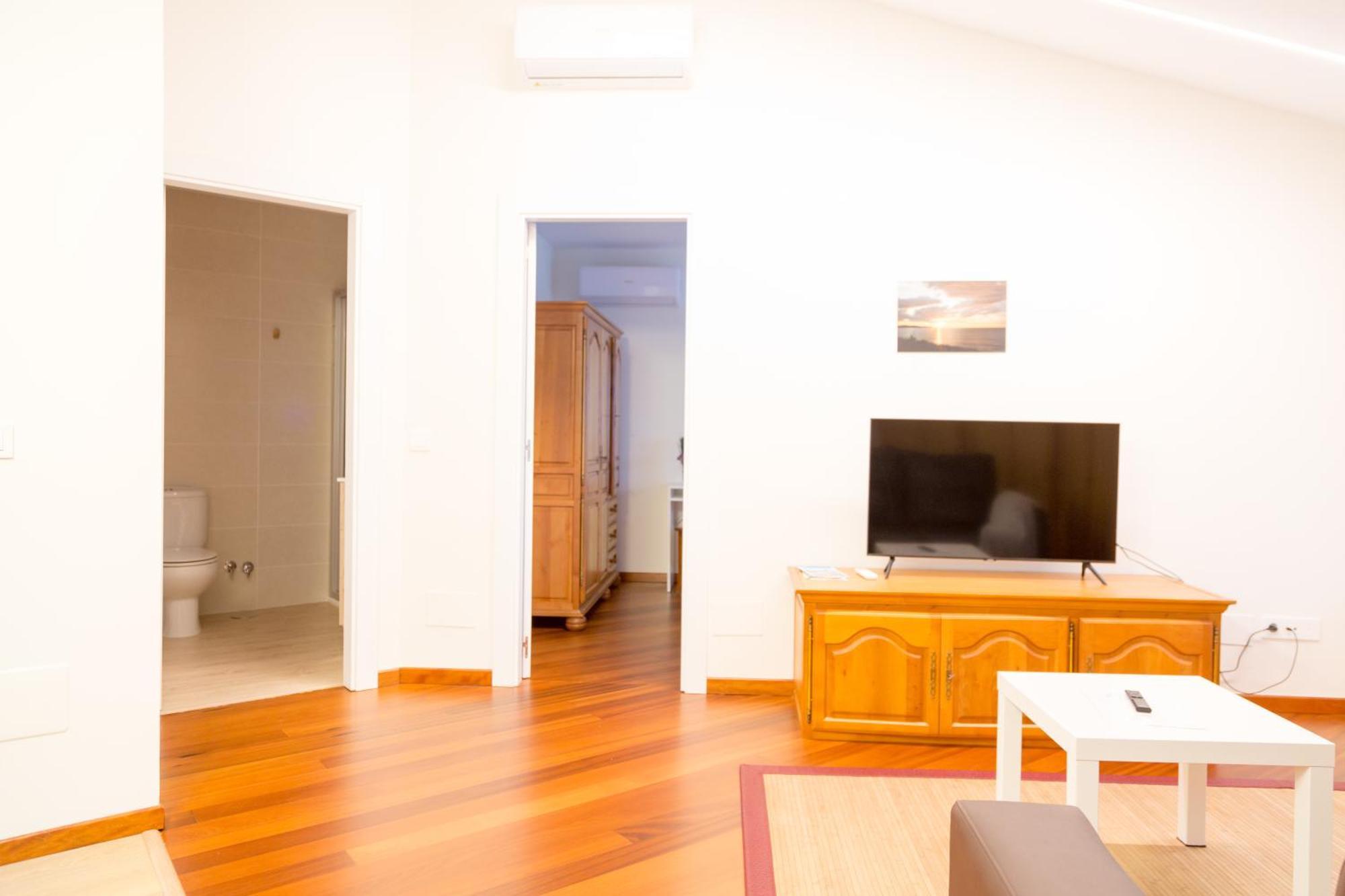 Apartamentos Playa De Cobreces Ngoại thất bức ảnh